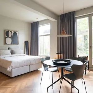 Vondel 99 Amsterdam